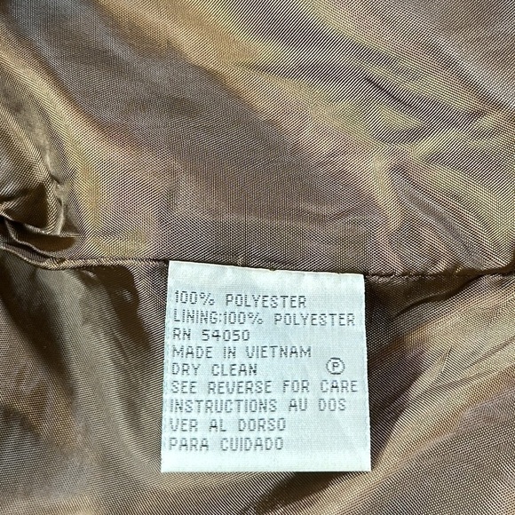 LeSuit Skirt Suit - Picture 6 of 11